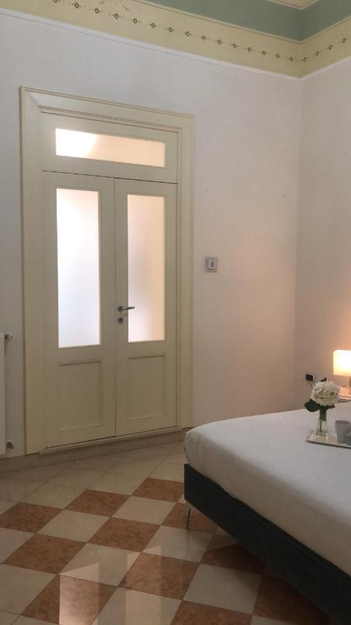 Maison Flores Deluxe Bari Luaran gambar